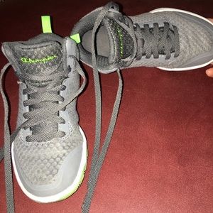 Champion boys inferno basketball shoe